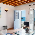 Ammos 1 - Seafront House In Glyfo Beach, Sifnos Semesterbostad Chrisopigi (Sifnos)