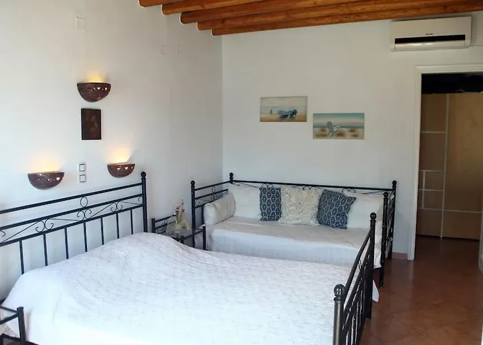 Ammos 1 - Seafront House In Glyfo Beach, Sifnos 펜션