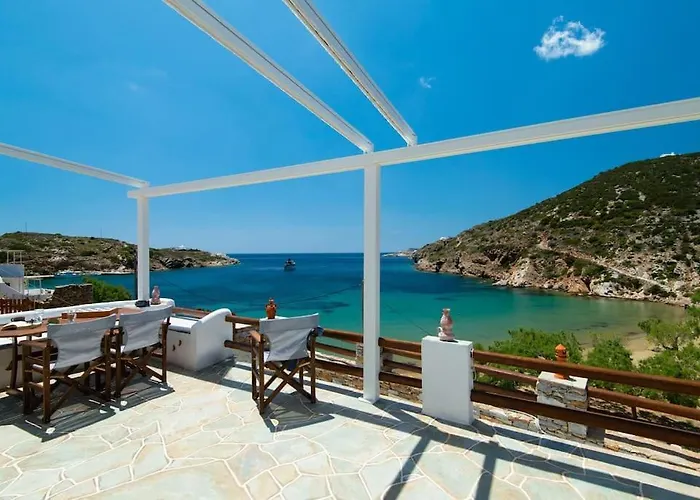 Ammos 1 - Seafront House In Glyfo Beach, Sifnos 펜션 Chrisopigi (Sifnos)
