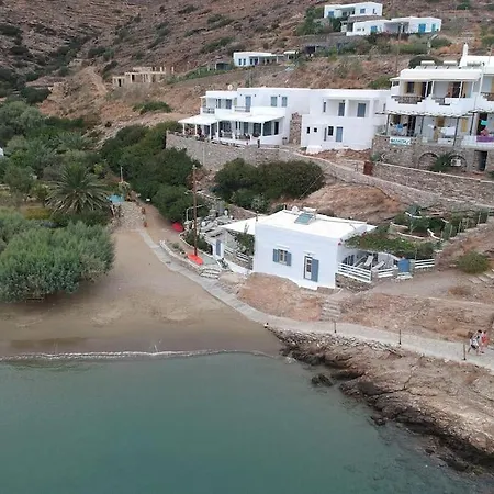 Prázdninový dům Ammos 1 - Seafront House In Glyfo Beach, Sifnos *