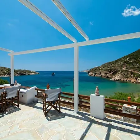 Ammos 1 - Seafront House In Glyfo Beach, Sifnos 펜션 Chrisopigi (Sifnos)